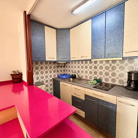 Apartman Apartsalou Oasis